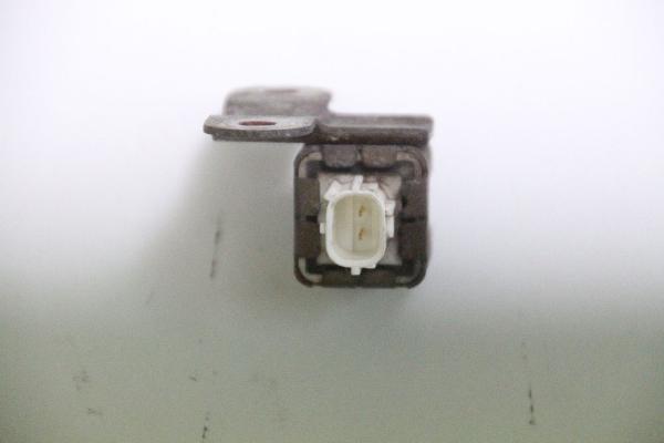 Airbag Sensor vorn rechts 3893065J00 Suzuki GRAND VITARA 2