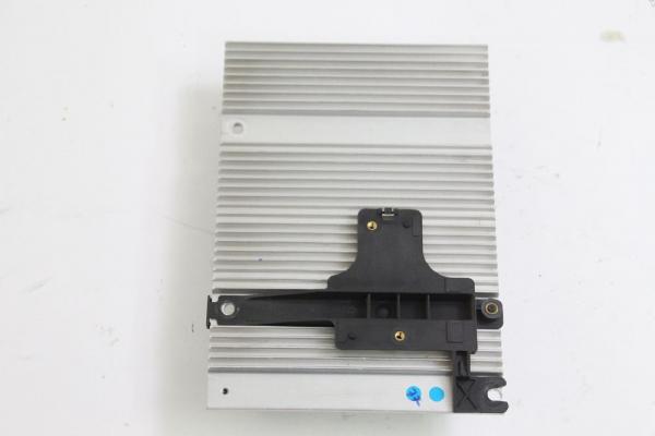 Radio-Verstärker-Einheit 30679537 Volvo V50
