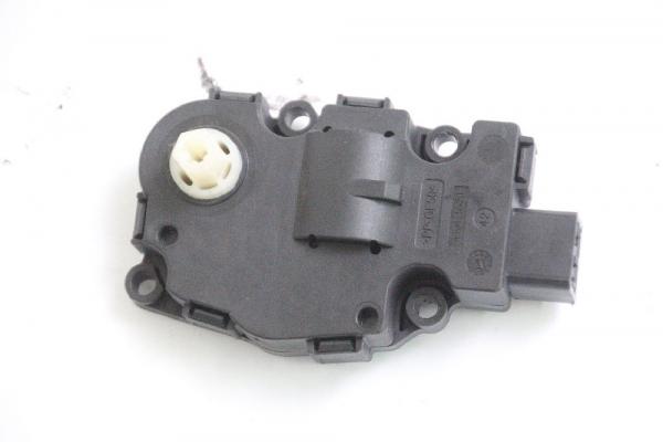 Stellmotor Heizung K9749005 Audi Q5 8R
