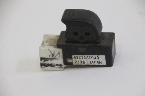 Schalter Fensterheber vorn rechts 83071AE040 Subaru LEGACY 3 SW