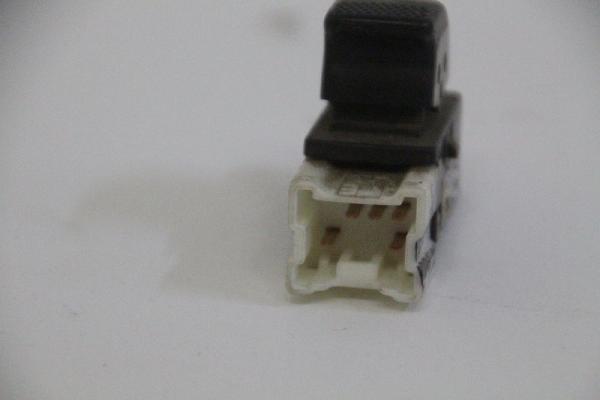 Schalter Fensterheber vorn rechts 83071AE040 Subaru LEGACY 3 SW
