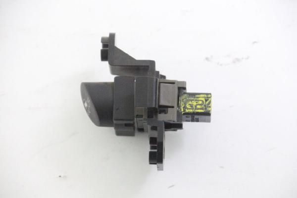 Schalter ESP 66211FG000 Subaru FORESTER 3 SH