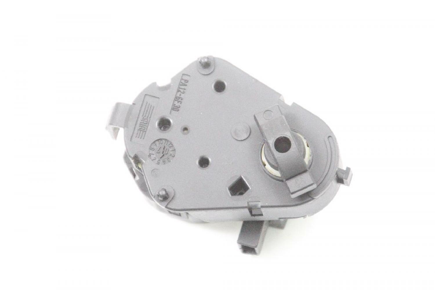 Stellmotor Heizung 64116942994 BMW 5er Touring E61
