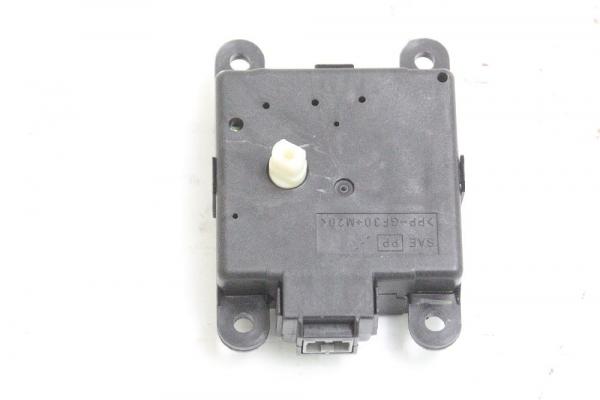 Stellmotor Heizung A24820A3710002 Honda CIVIC 8 Hatchback FN FK