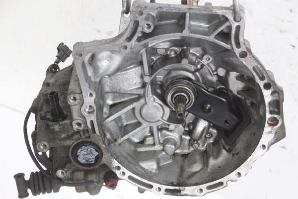 Getriebe 5 Gang F5D217150F Mazda 323 P BA