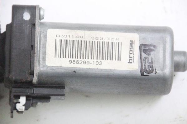 Stellmotor Sitz 986299102 Dodge JOURNEY