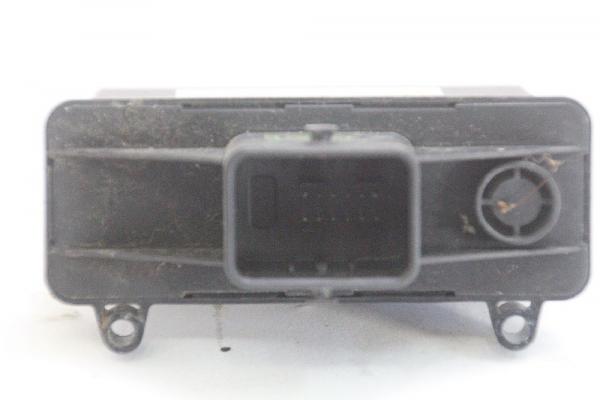 Airbagsensor links Peugeot 4007 8651A001 04-2008 gebraucht 1