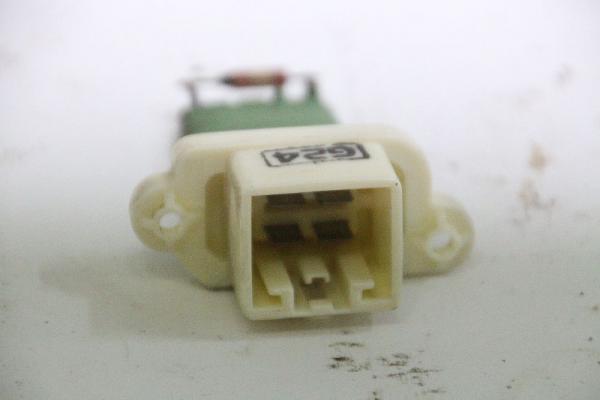 Heizgebläsevorwiderstand 3M5H18B647AC Ford FOCUS 2 Turnier
