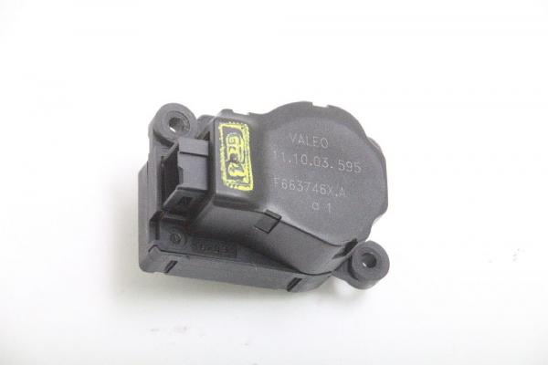 Stellmotor Heizung F663746X Renault MEGANE 2 Grandtour KM
