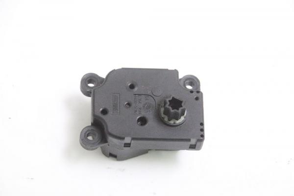 Stellmotor Heizung F663746X Renault MEGANE 2 Grandtour KM