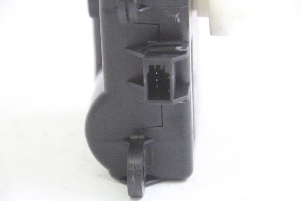 Stellmotor Heizung A2484026B00000 SsangYong KYRON