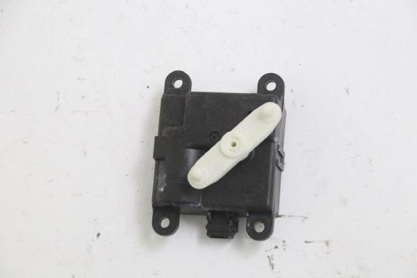 Stellmotor Heizung A2485026B00000 SsangYong KYRON