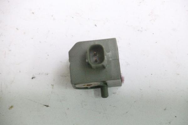 Airbag Sensor vorn rechts 8627009000 SsangYong KYRON