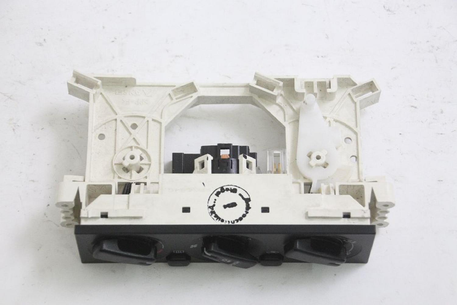 Klimabedienteil MR360467 Mitsubishi CARISMA 2 DA