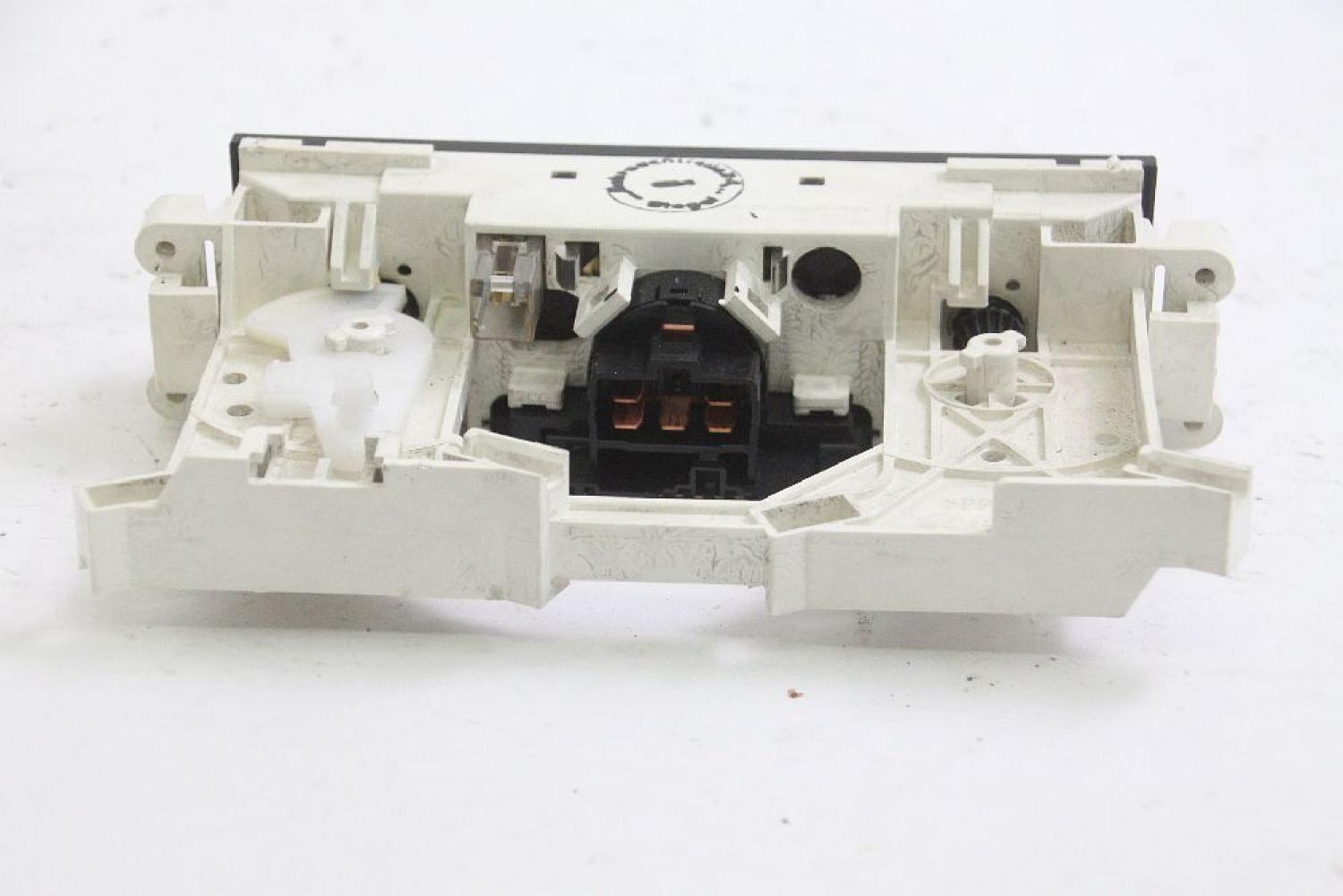 Klimabedienteil MR360467 Mitsubishi CARISMA 2 DA