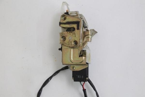 Riemenscheibe für Nissan ALMERA N16 1.5 66 KW 90 PS Benzin 05-2000 gebraucht 1