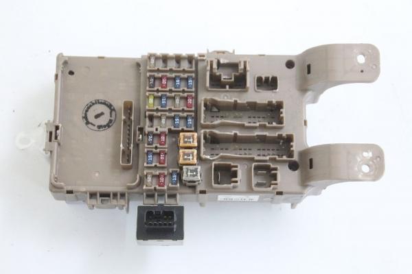 Sicherungskasten Toyota COROLLA 9 E12