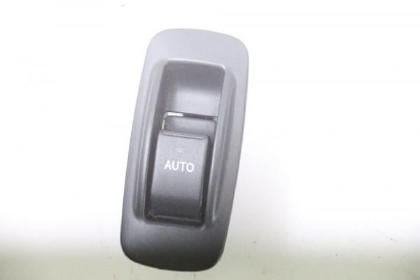 Schalter Fensterheber hinten links 8481002040 Toyota COROLLA 9 E12