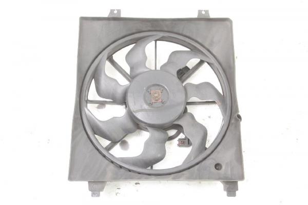 Ventilator (am Kühler) 253802B000 Hyundai SANTA FE 2 CM