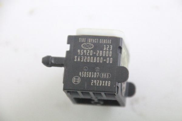 Airbag Sensor hinten links 959202B000 Hyundai SANTA FE 2 CM
