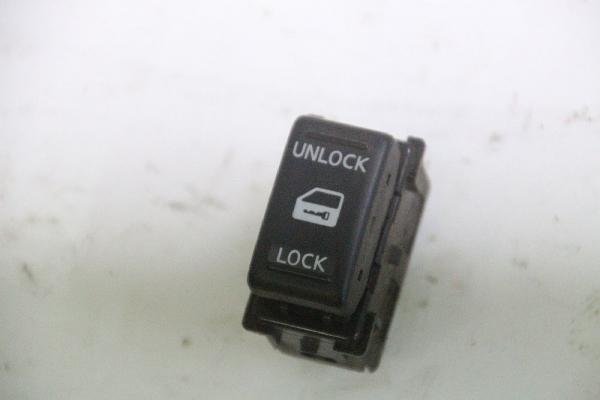 Schalter sonstige 25210EB300 Nissan NAVARA D40