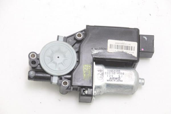 Schiebedach Motor 8331004050 Mitsubishi OUTLANDER 2