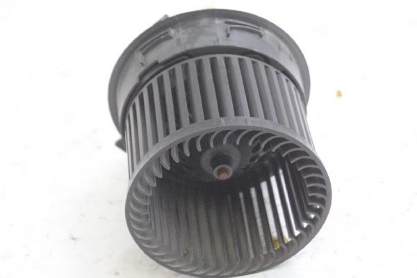 Heizgebläsemotor T1000588K Peugeot 308 1