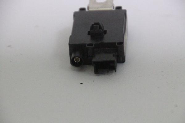 Lenksäule Ford FIESTA 5 JH 1479732 1,4 50 KW 68 PS 03-2008 gebraucht 2