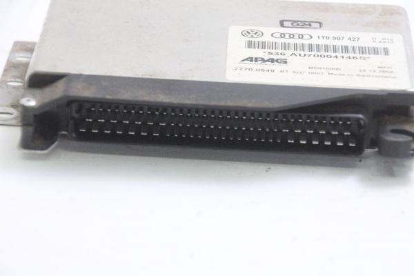Achsschenkel hinten rechts Toyota AYGO 2 B4 424500H010 1,0 51 KW 69 PS ABS Benzi gebraucht 1