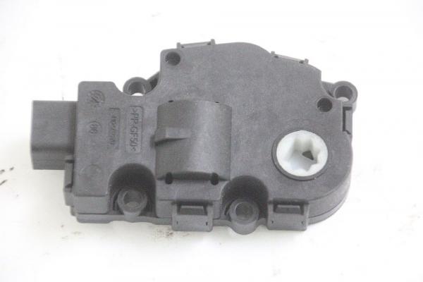 Stellmotor Heizung 28022014 BMW 1er F20