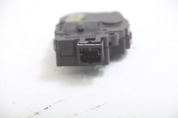 Stellmotor Heizung 28022014 BMW 1er F20