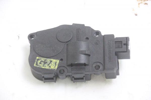 Stellmotor Heizung 28022014 BMW 1er F20