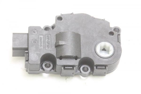 Stellmotor Heizung 28022014 BMW 1er F20