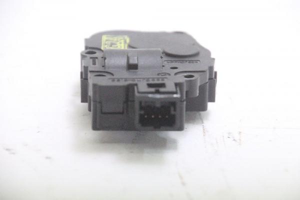 Stellmotor Heizung 28022014 BMW 1er F20