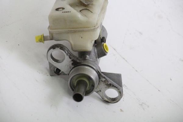 Hauptbremszylinder 7701207697 Renault SCENIC 2 JM