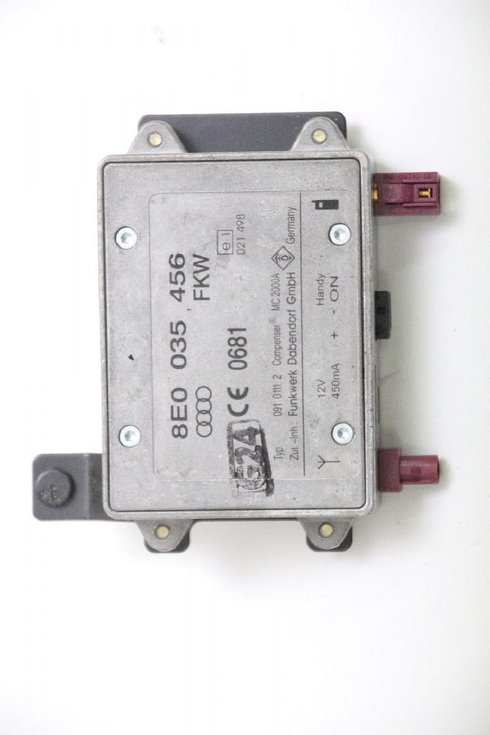 Antennenweiche 8E0035456 Audi A4 Avant 8E B6