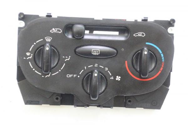Schalter Heizung 64138 Peugeot 206 2A