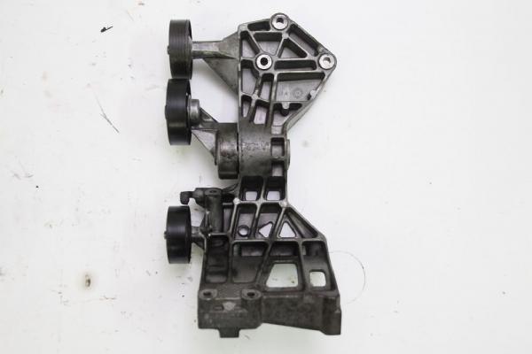 Aggregatehalter 2662000670 Mercedes A-KLASSE W169