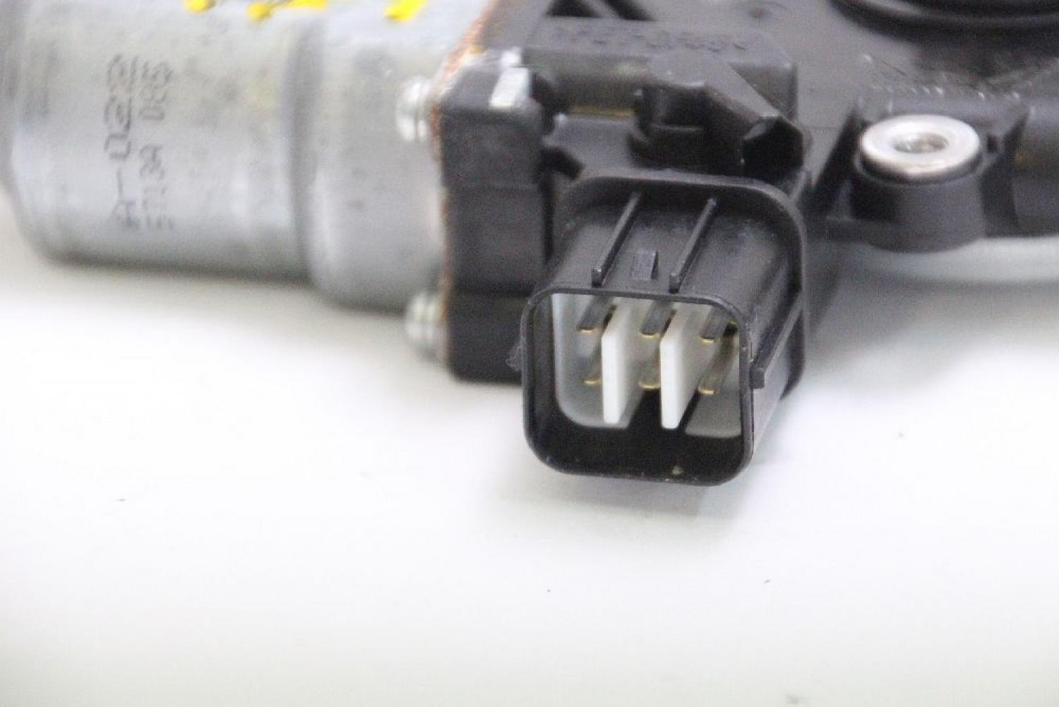 Fensterheber-Motor vorn links 5713A085 Peugeot 4007