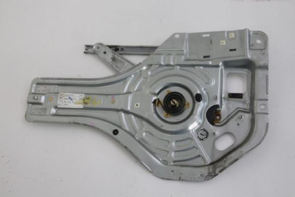 Fensterheber elektrisch hinten links 834702E010 Hyundai TUCSON 1