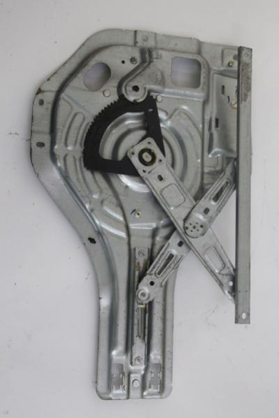 Fensterheber elektrisch hinten links 834702E010 Hyundai TUCSON 1