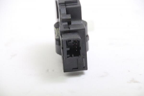 Stellmotor Scheinwerfer Fiat DOBLO 1 Cargo 11-2003 gebraucht 1