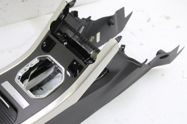 Mittelkonsole LR071511 Land Rover EVOQUE 1 L538