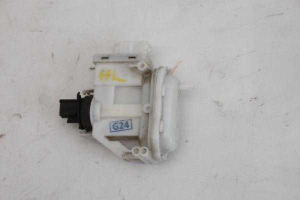 Stellmotor ZV hinten links 357862153H VW PASSAT 35I