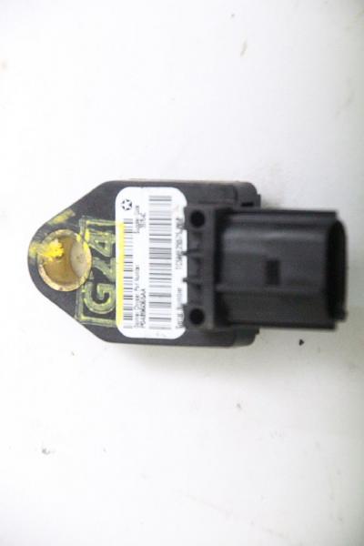 Airbag Sensor hinten rechts 04896055AA Dodge NITRO