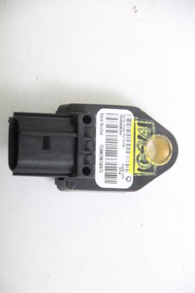 Airbag Sensor hinten links 04896055AA Dodge NITRO