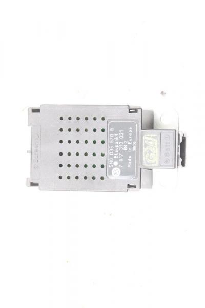 Radio 5M0035570B VW GOLF 5