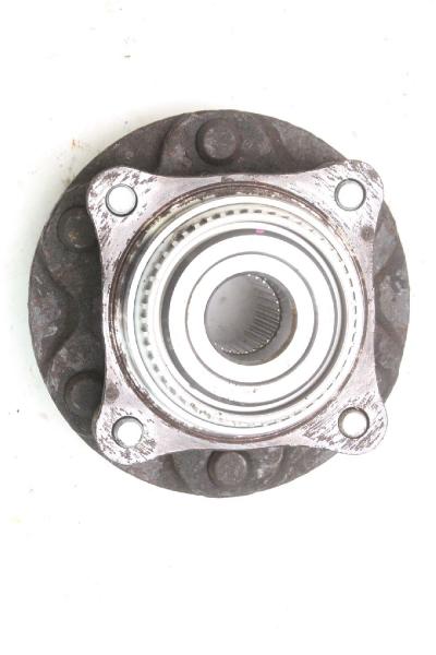 Radnabe vorn rechts 4357004010 Toyota HILUX 7 KUN