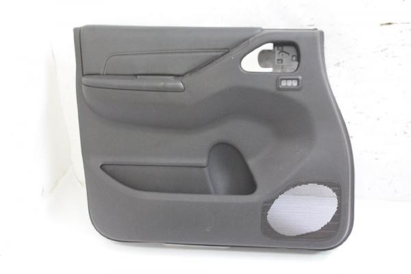 Türverkleidung innen 809015X60A Nissan PATHFINDER R51