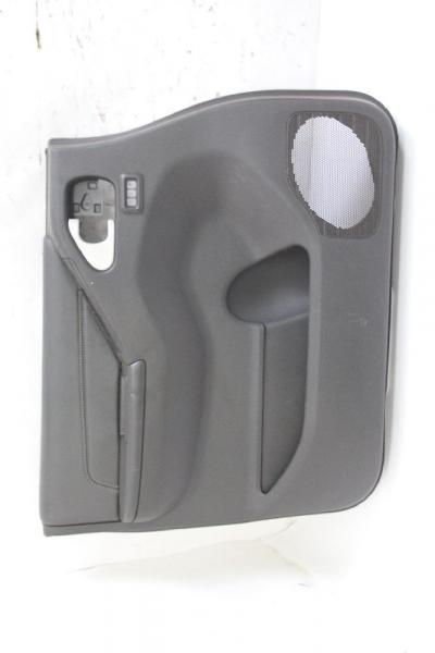 Türverkleidung innen 809015X60A Nissan PATHFINDER R51